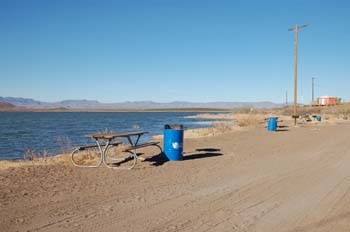 balmorhea lake02