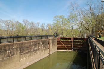 lock and dam17