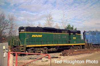 977